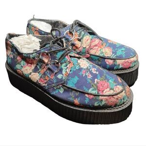 Tuk Floral Print Creepers